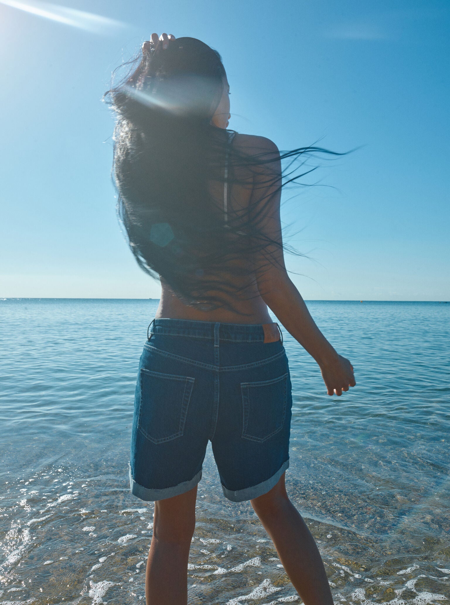 Modelshot / Blue / Detail